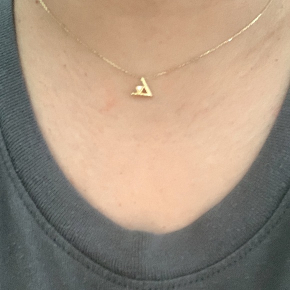 18k Japan Gold Necklace - Picture 2 of 6